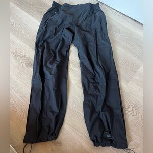 REI Women’s Rainpants